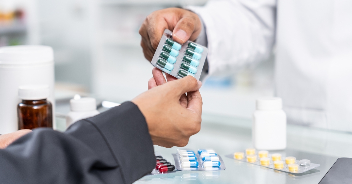 Gastos com medicamentos devem movimentar R$ 257,8 bi em 2026
