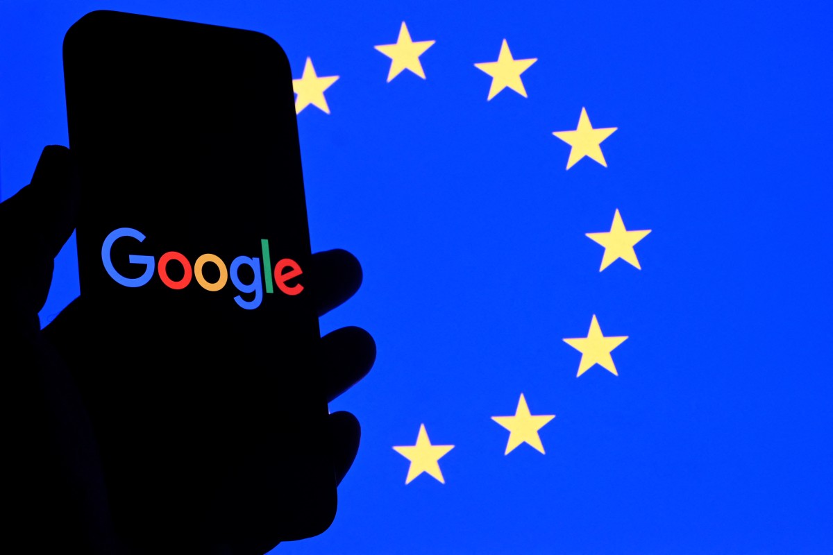 UE multa Google em € 890 milhões por favorecer serviços próprios