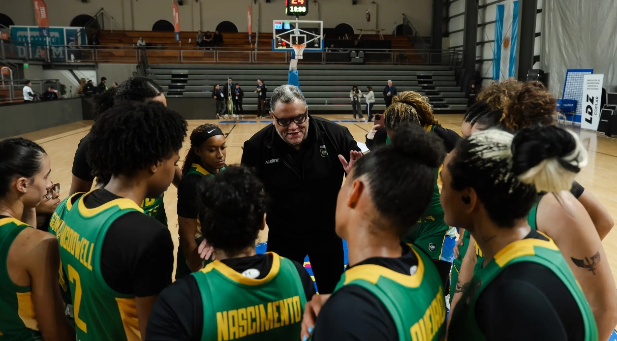 Brasil divulga convocadas para Qualificatório Pré-Olímpico de basquete feminino 2028