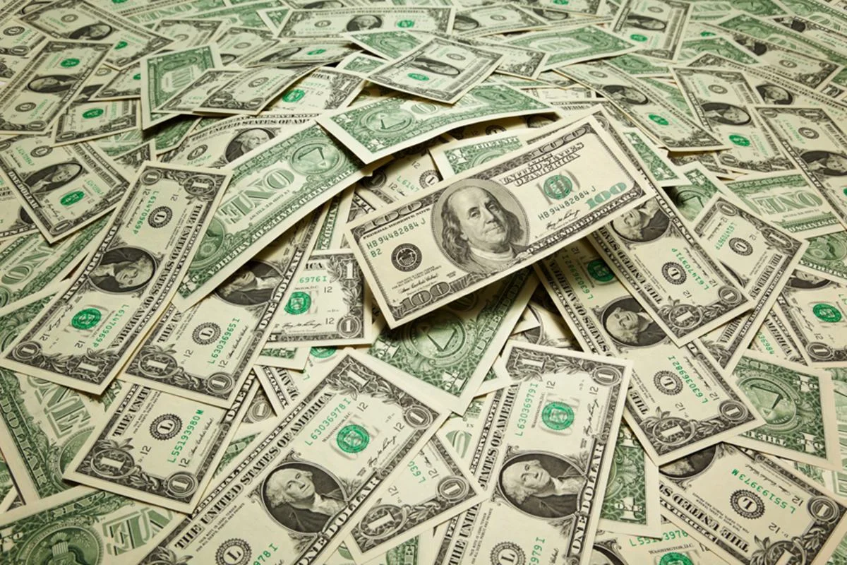 Dólar sobe a R$ 5,13 apesar de queda do petróleo e menor tensão no Irã