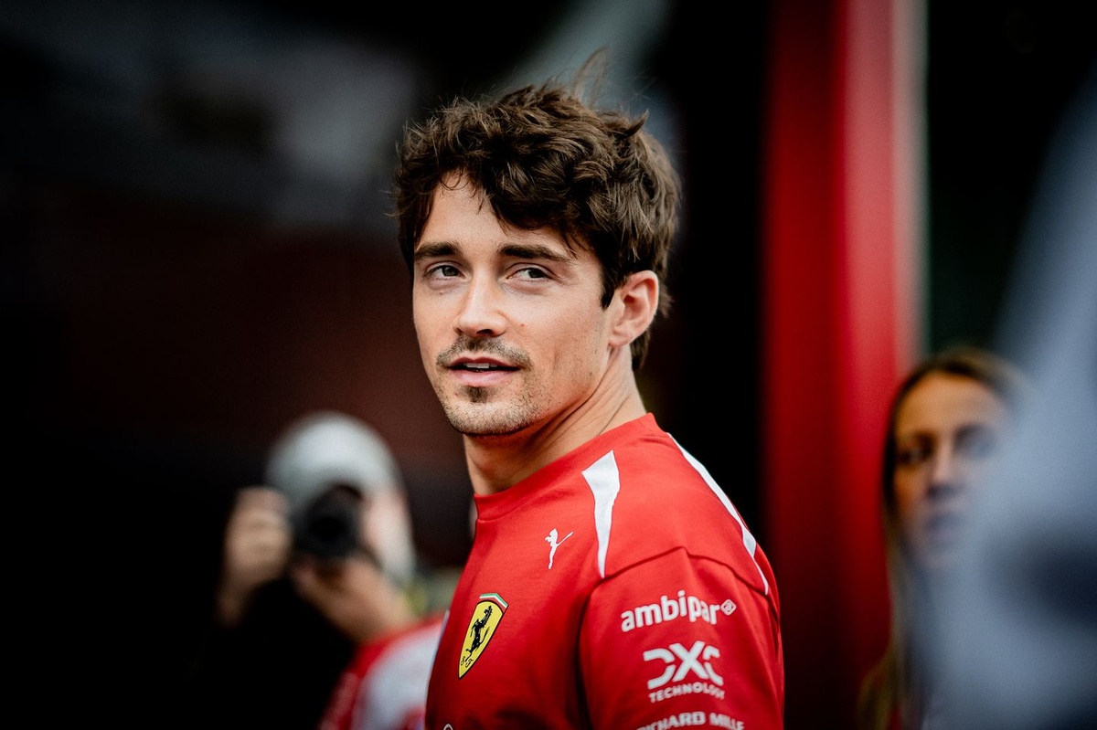 Alpine Boss Urges Ferrari to Back Leclerc Amid Hamilton Battle