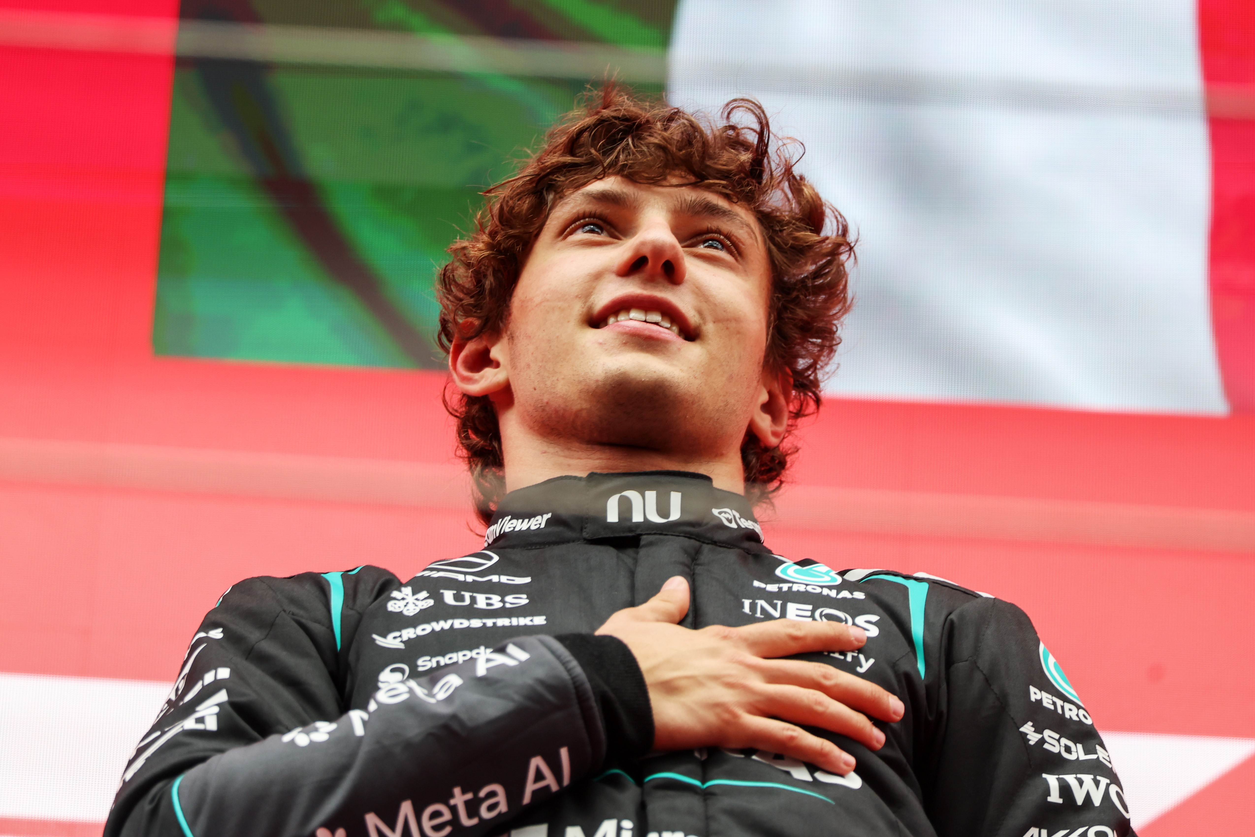 Mercedes contra ataca Ferrari por Antonelli: 'Seria óbvio há anos'