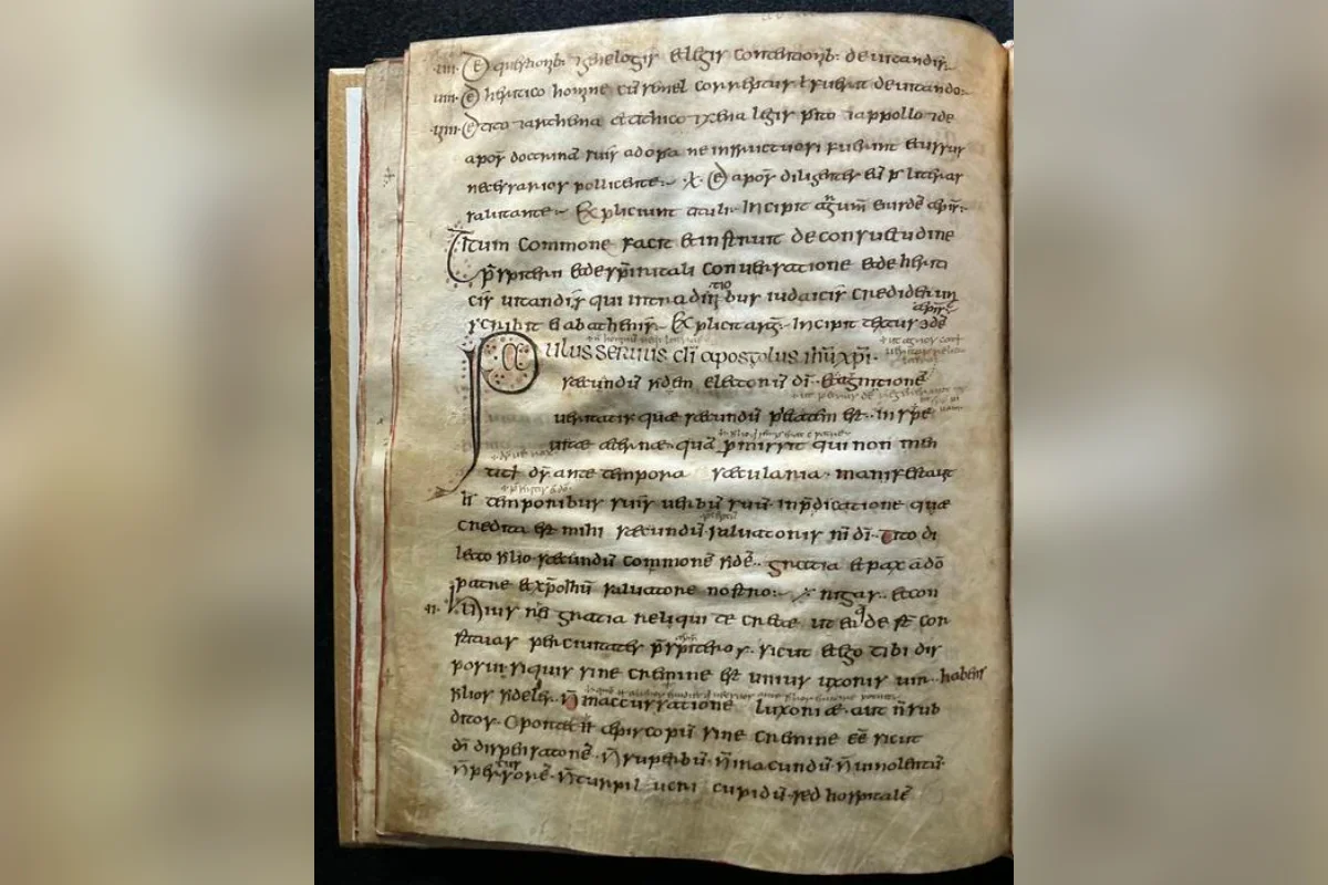 DNA de vírus letal para ovelhas é achado em evangelho medieval de mil anos