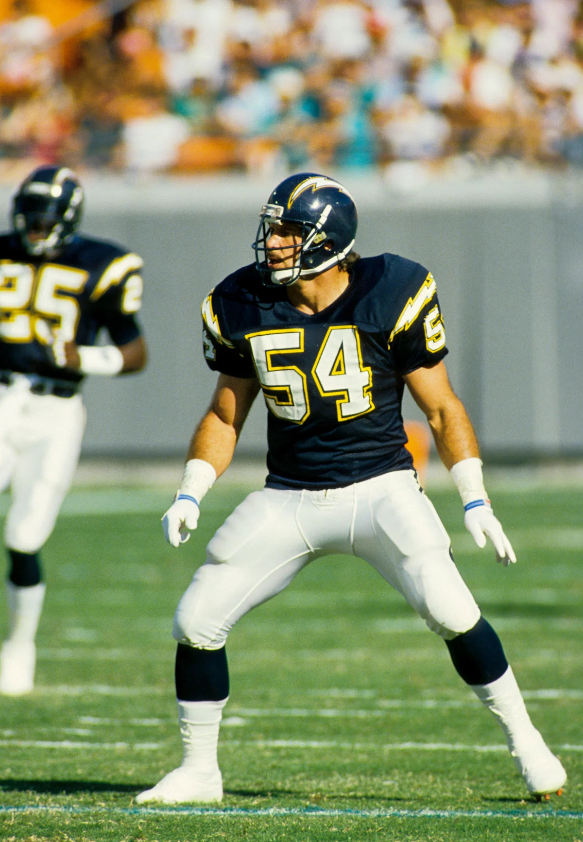 Former Chargers Legend Billy Ray Smith Jr. Dies at 64