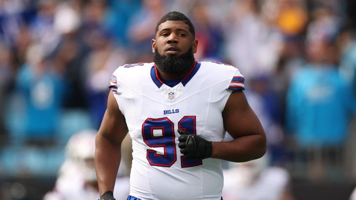 Buffalo Bills rally around Ed Oliver following devastating loss of his son