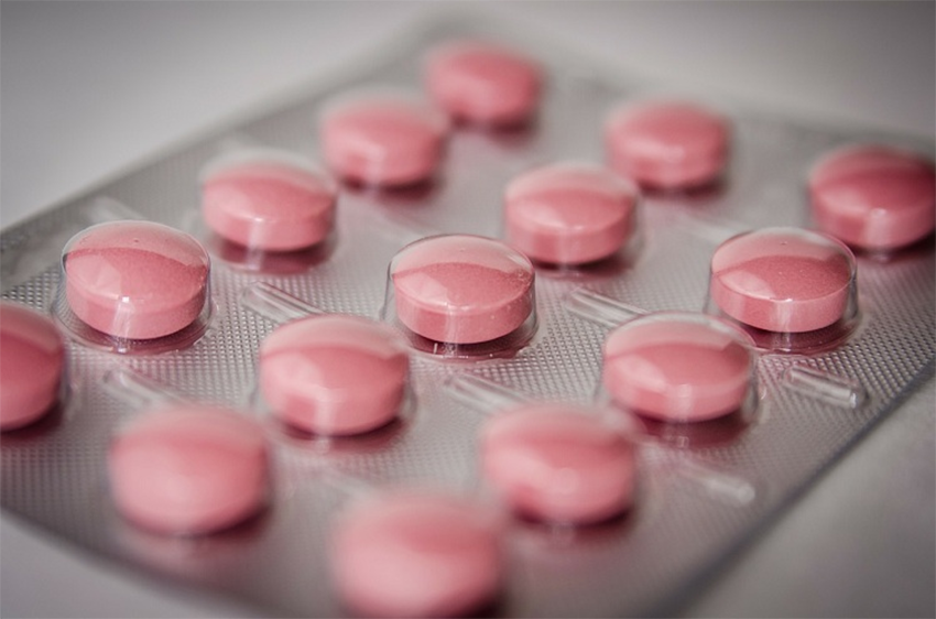 Anvisa mantém veto à venda de medicamentos em marketplaces no Brasil