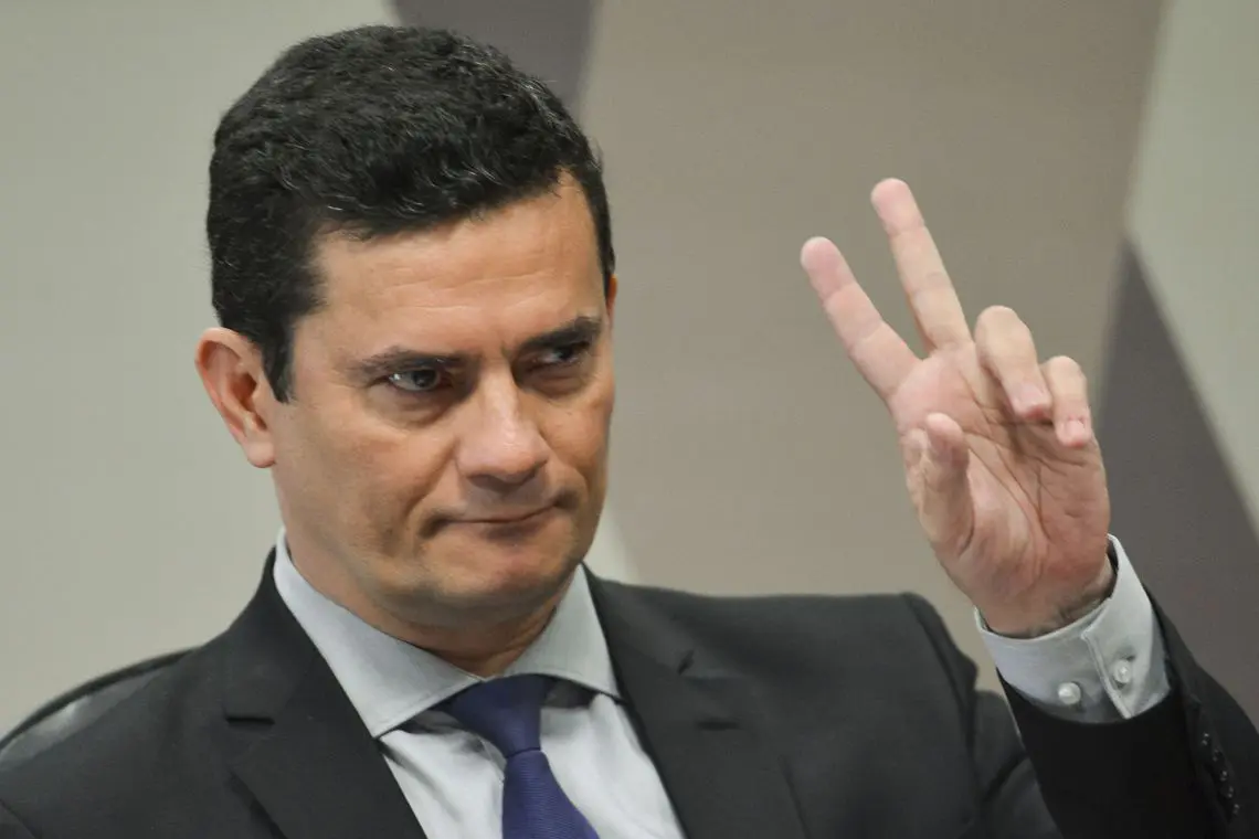 Moro lidera intenções de voto para governo do Paraná com 46,1%