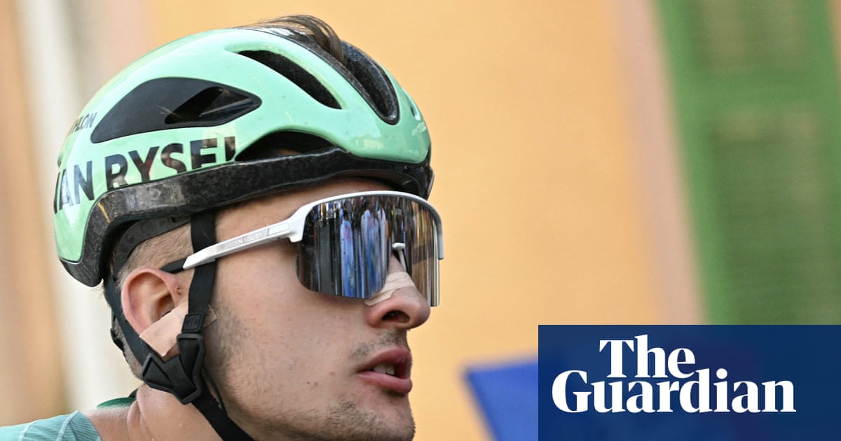 Anti-Doping Chiefs Reject Claims of Favoritism for Young French Rider Seixas at Tour de France
