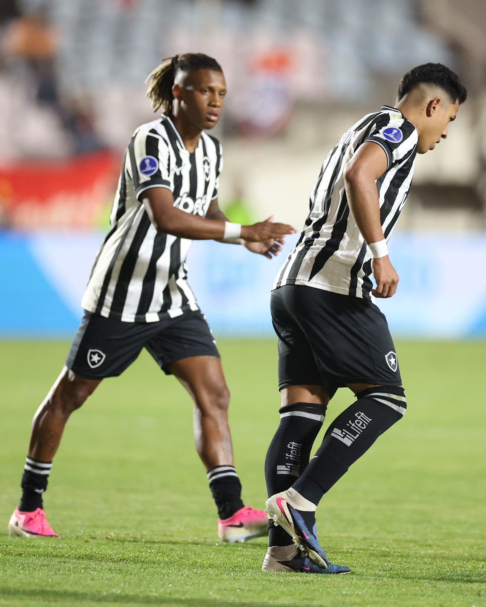 Botafogo busca virada histórica na Sul-Americana após goleada de 6 a 1 para o Cienciano