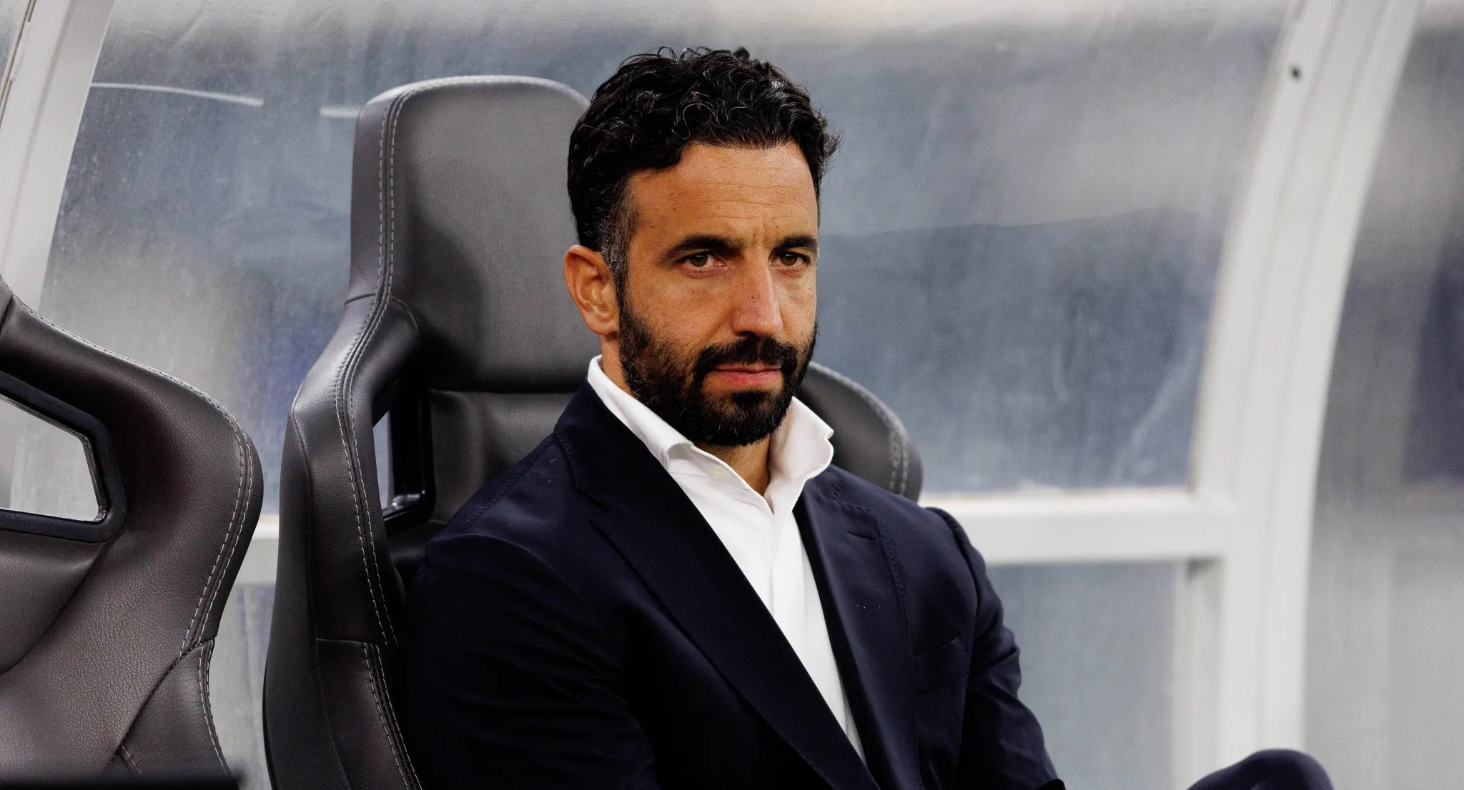 Milan acelera 'saldão' e Amorim lista sete atletas para destravar reforços urgentes