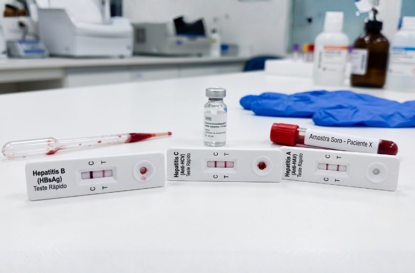 Hepatites Virais Evoluem em Silêncio e Ainda Matam
