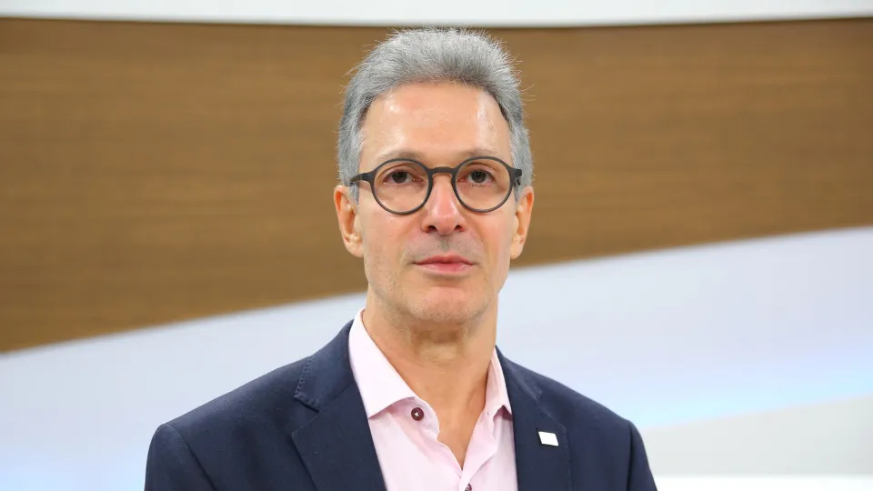 Zema defende privatizações e reformas previdenciária e administrativa