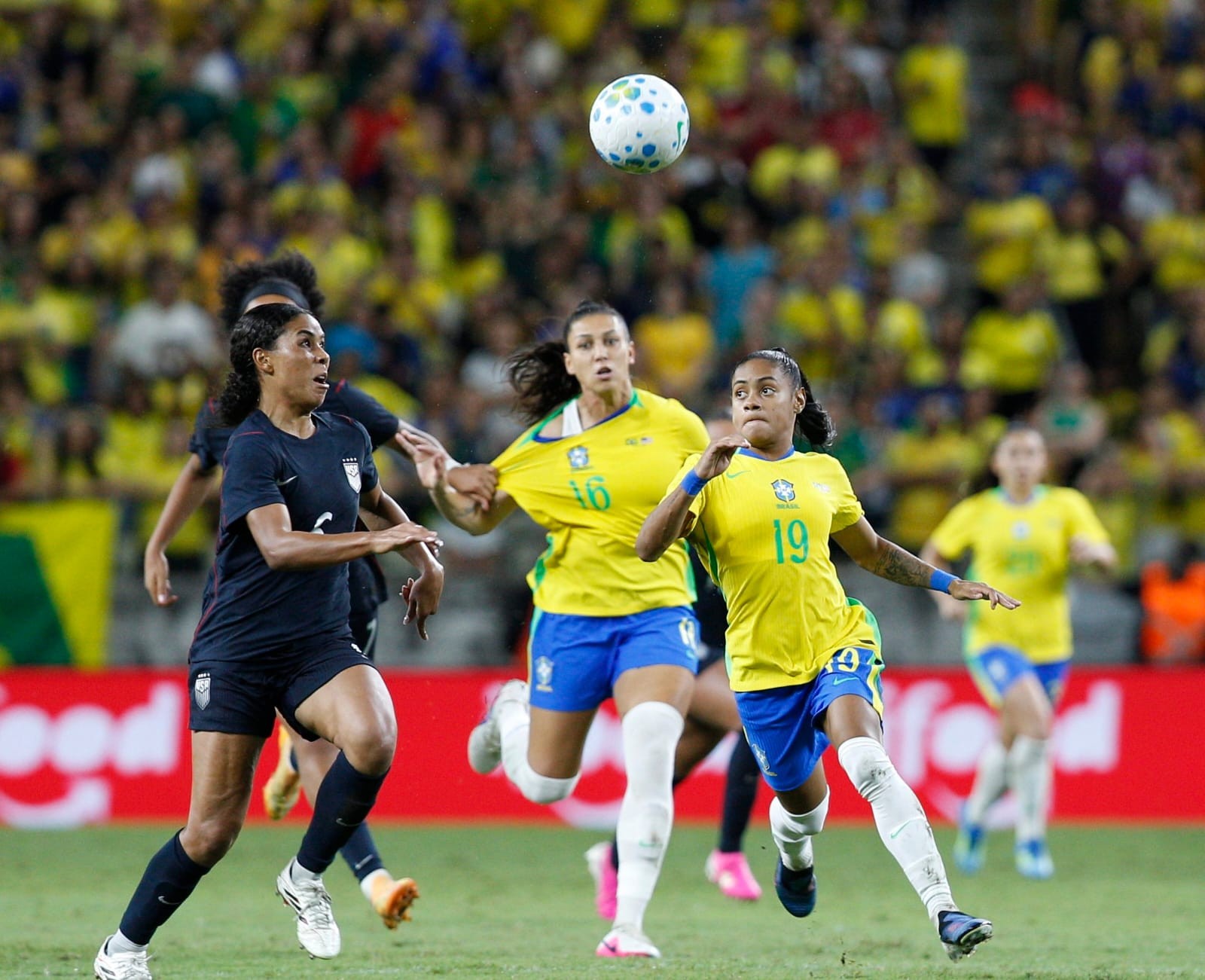 Copa do Mundo Feminina 2027: Brasil define calendário e Arthur Elias lidera ciclo vitorioso