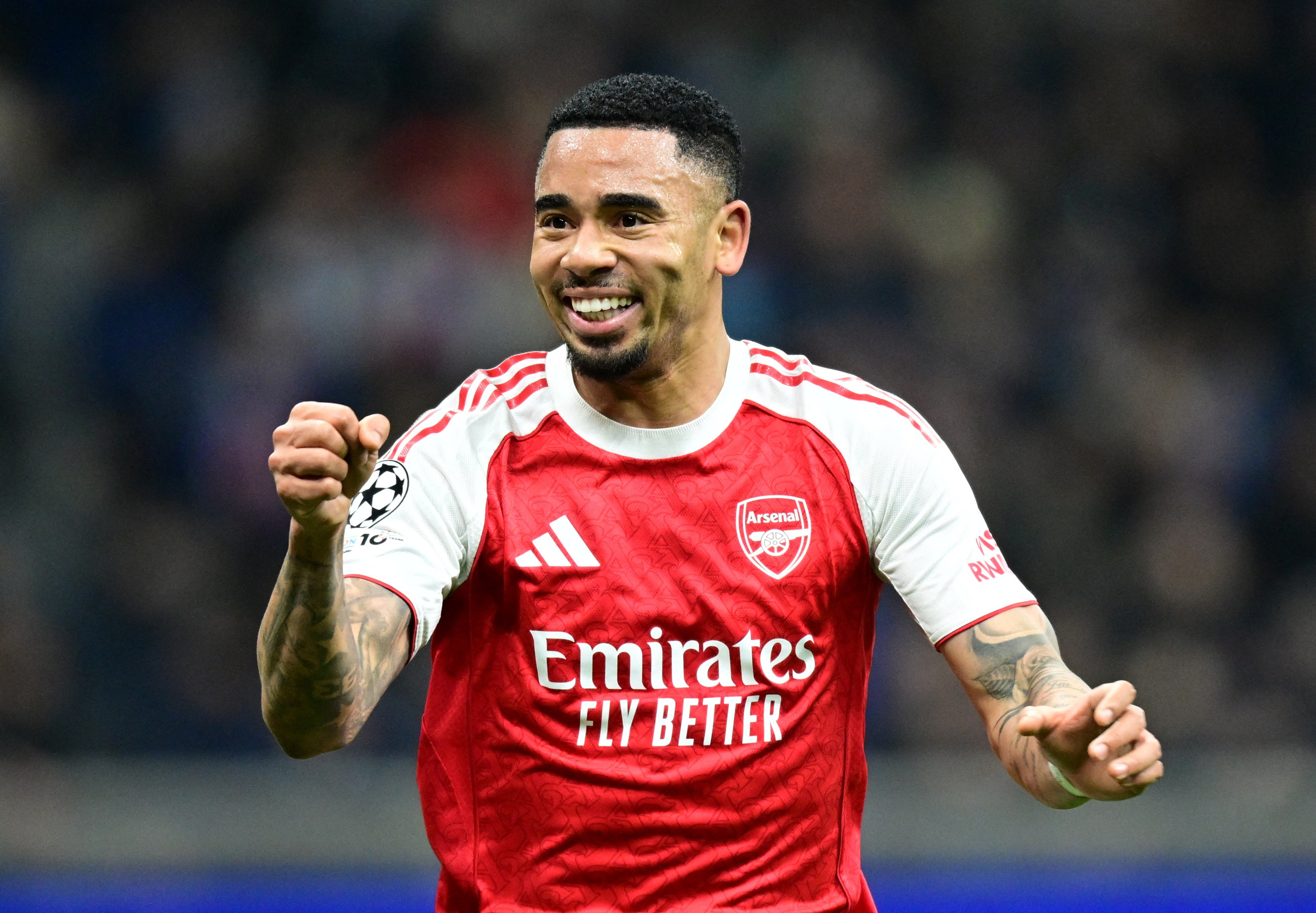 Gabriel Jesus mira marca de Firmino para fazer história na Premier League