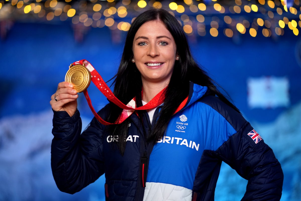 Eve Muirhead Returns to Curling After 4-Year Break