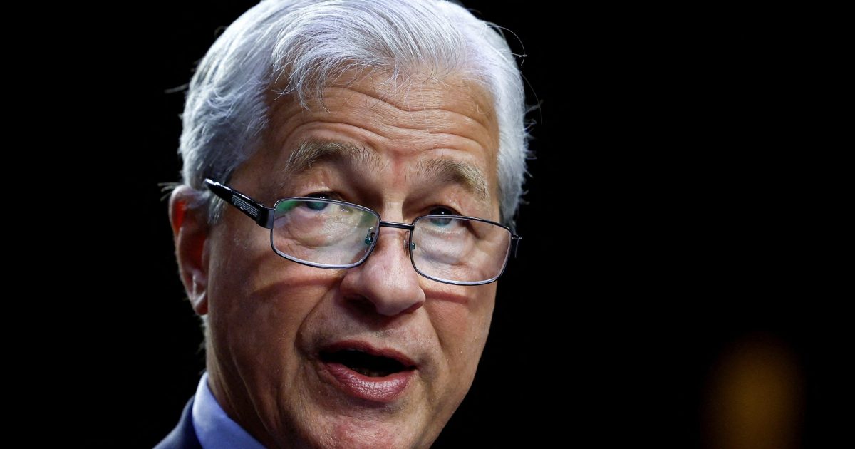 Dimon Alerta: Nível de Alavancagem nos Mercados Ressalta Possíveis Riscos