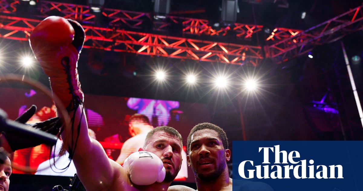 Joshua Stuns Prenga with Knockouts in Wild Fight, Fury to Face Him Next Month