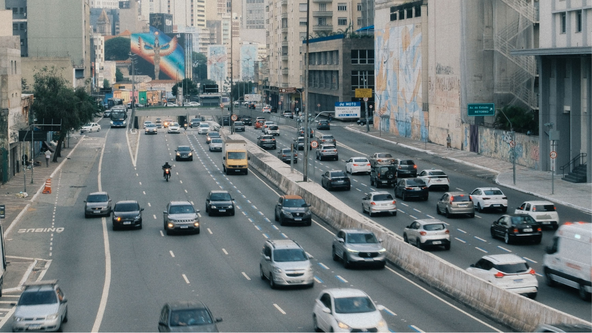 Transforme seu carro quitado em crédito rápido