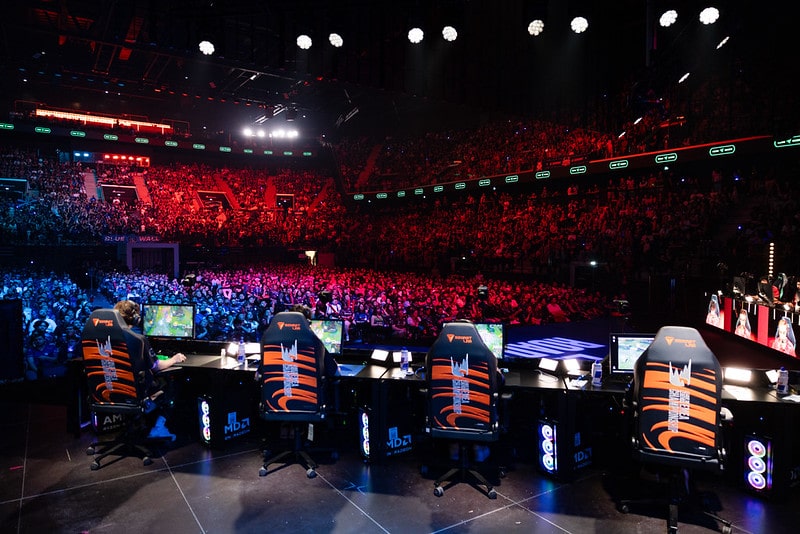 Craig Robinson Set for Second Chance Against AI in LEC Week 2