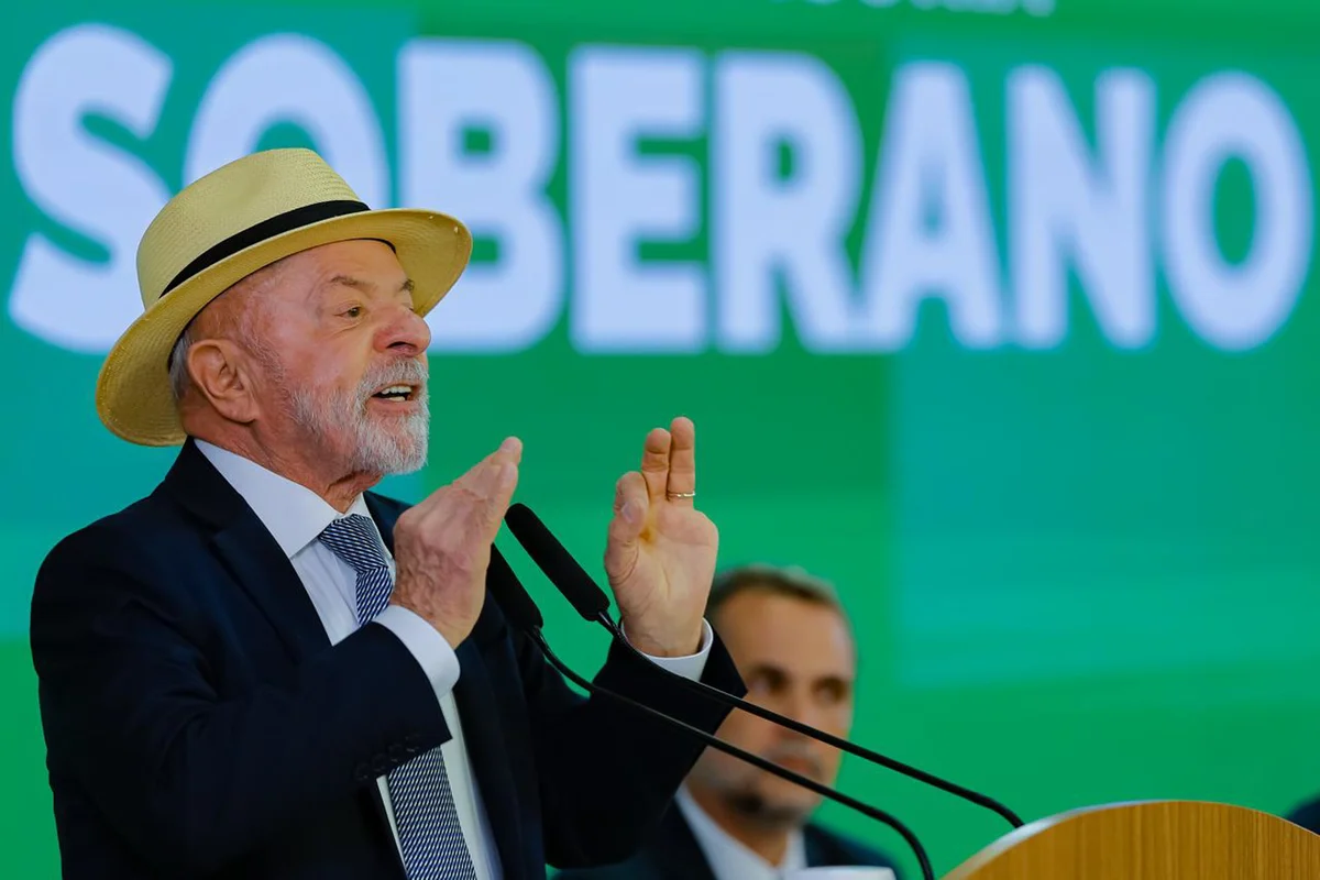 Lula reafirma não aceitação de ingerência nas eleições brasileiras