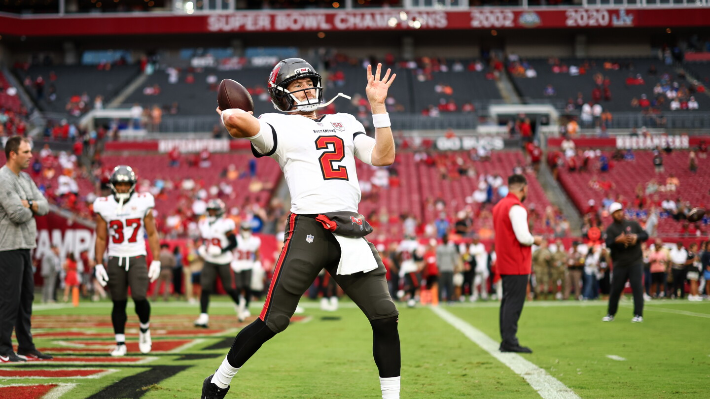 Panthers Likely to Sign QB Kyle Trask as Haynes King Injured
