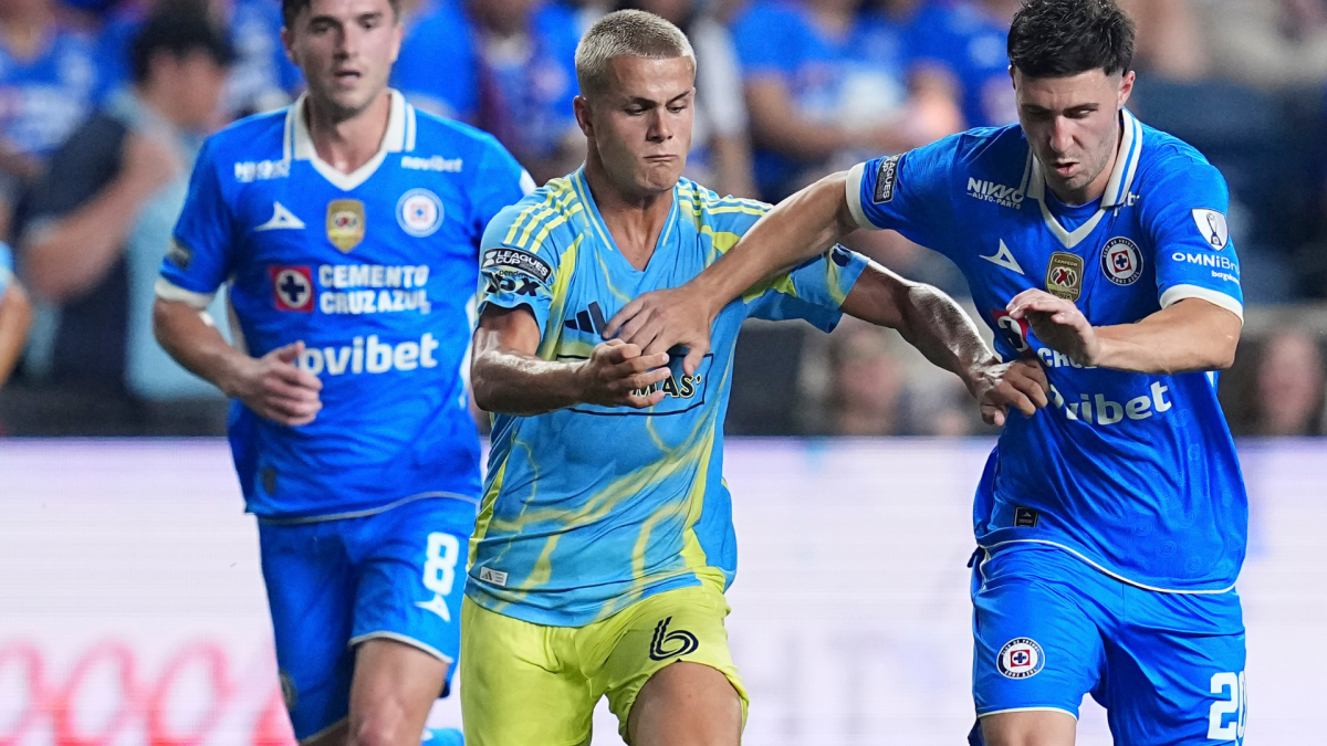 Philadelphia Union's Cavan Sullivan Shines as 16-Year-Old Star