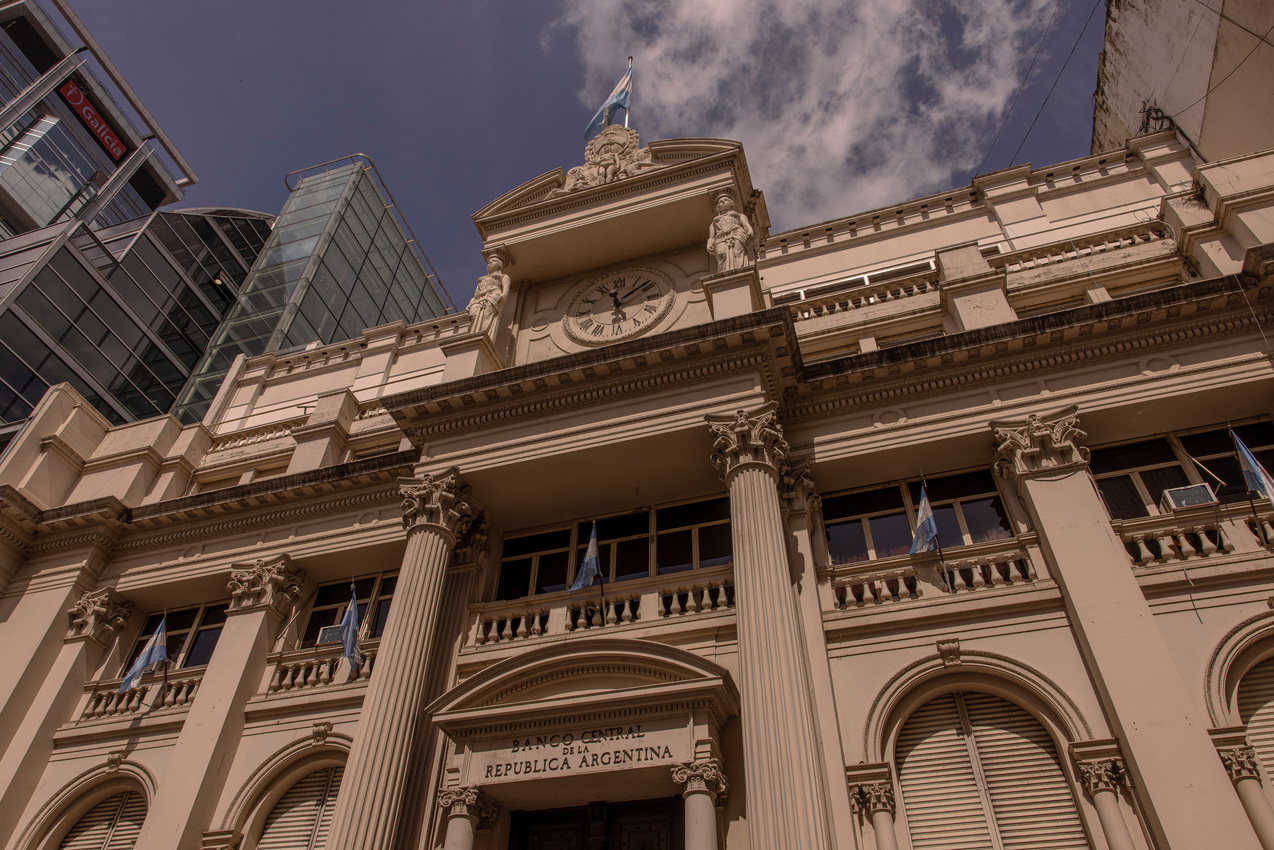 Milei propõe reforma do Banco Central para evitar financiamento do governo