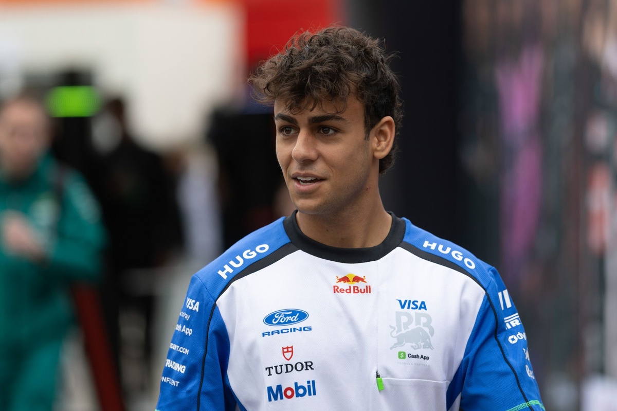 Arvid Lindblad Dutch GP Penalty Branded 'Harsh' by F1 Analyst Alex Brundle