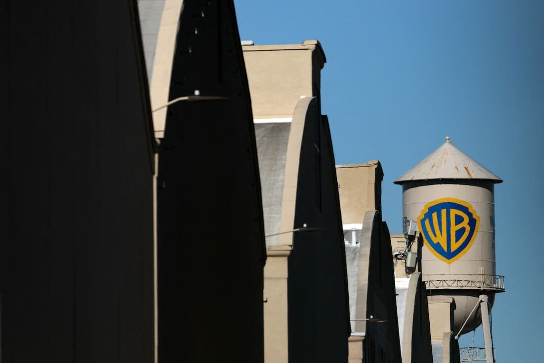 UE Autoriza Compra da Warner pela Paramount com Condições