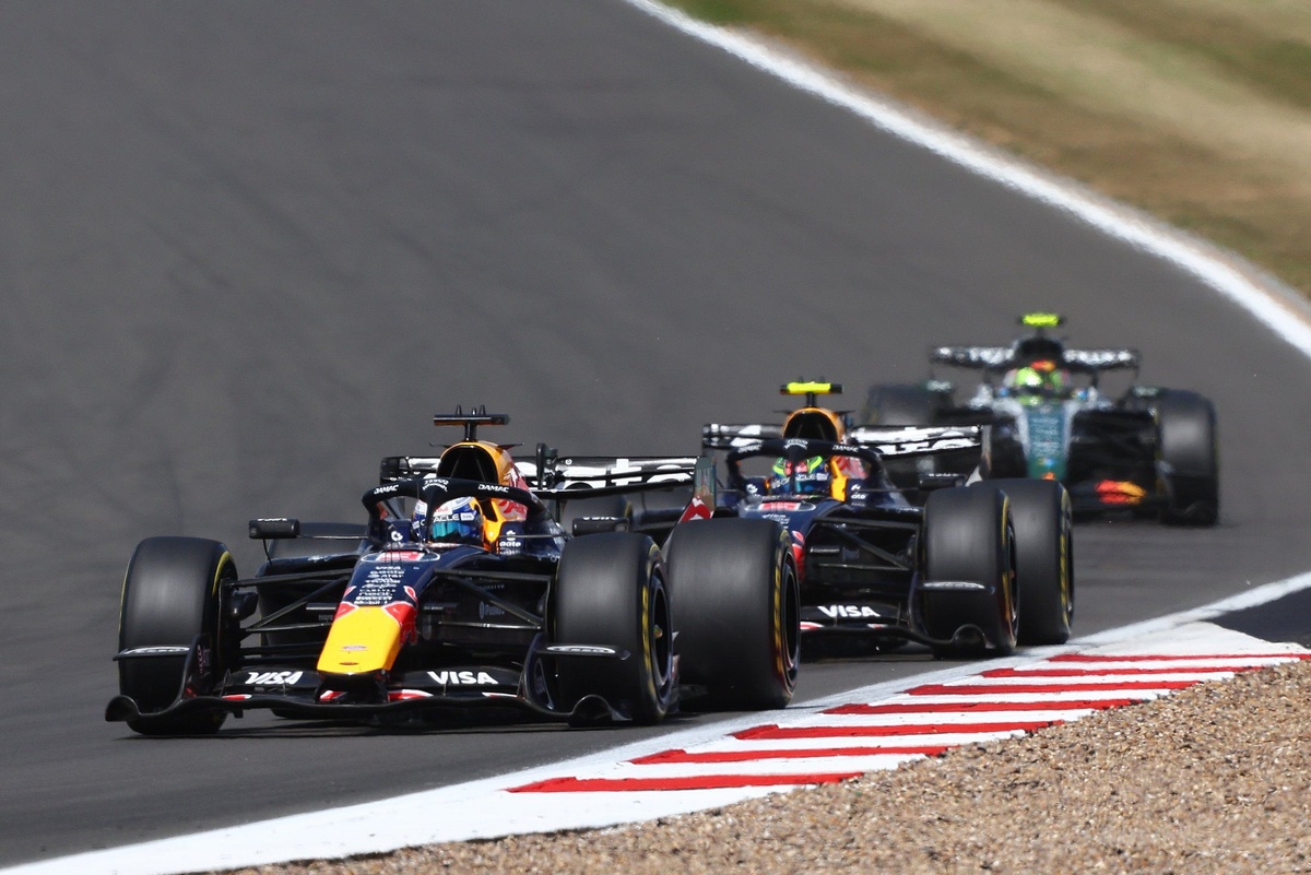 Red Bull Insider Warns F1 Calendar Endangers Crew Health