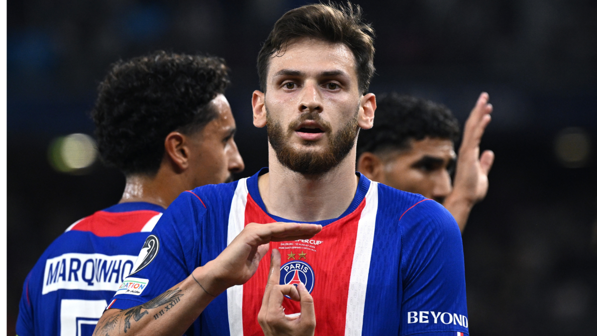 Kvaratskhelia Stars as PSG Defeat Aston Villa in UEFA Super Cup