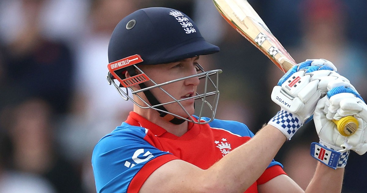Inglaterra reassume liderança mundial no críquete T20 após varrer Sri Lanka