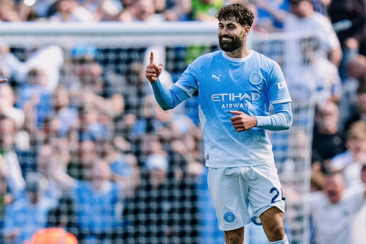 Virada heroica: City supera Bournemouth com gols no fim e estreia Maresca com vitória na Premier League
