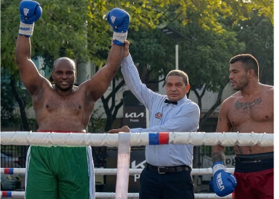 Nigerian Heavyweight Enobong Umohette Secures 20th Career Win in Colombia