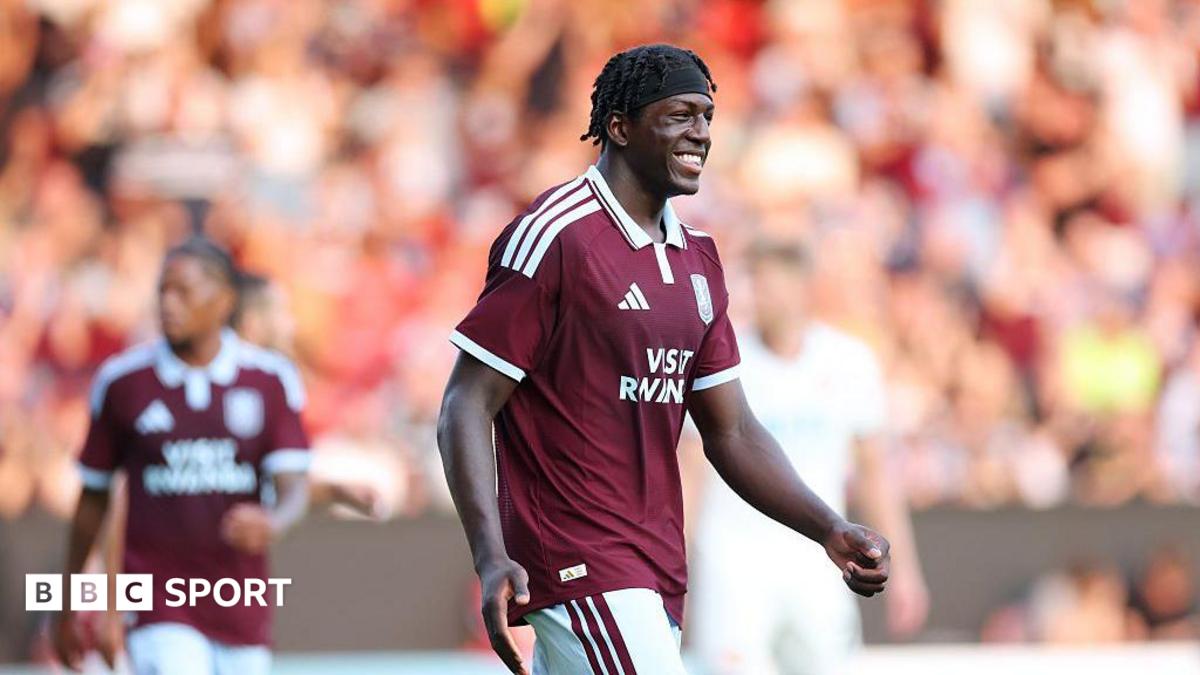 Emery's Aston Villa Struggle in Preseason Loss