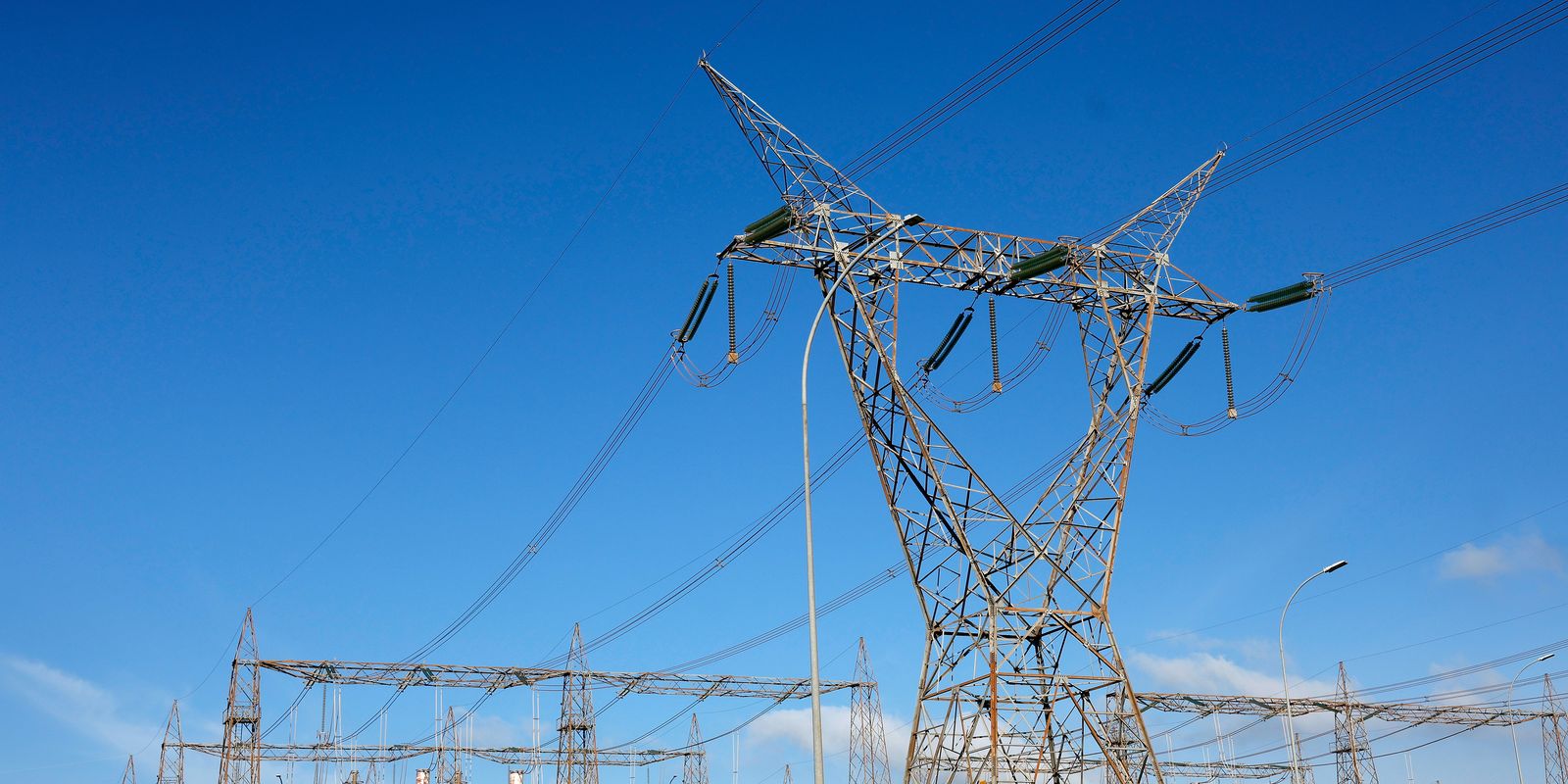 Consumidores poderão escolher provisores de energia em 2027