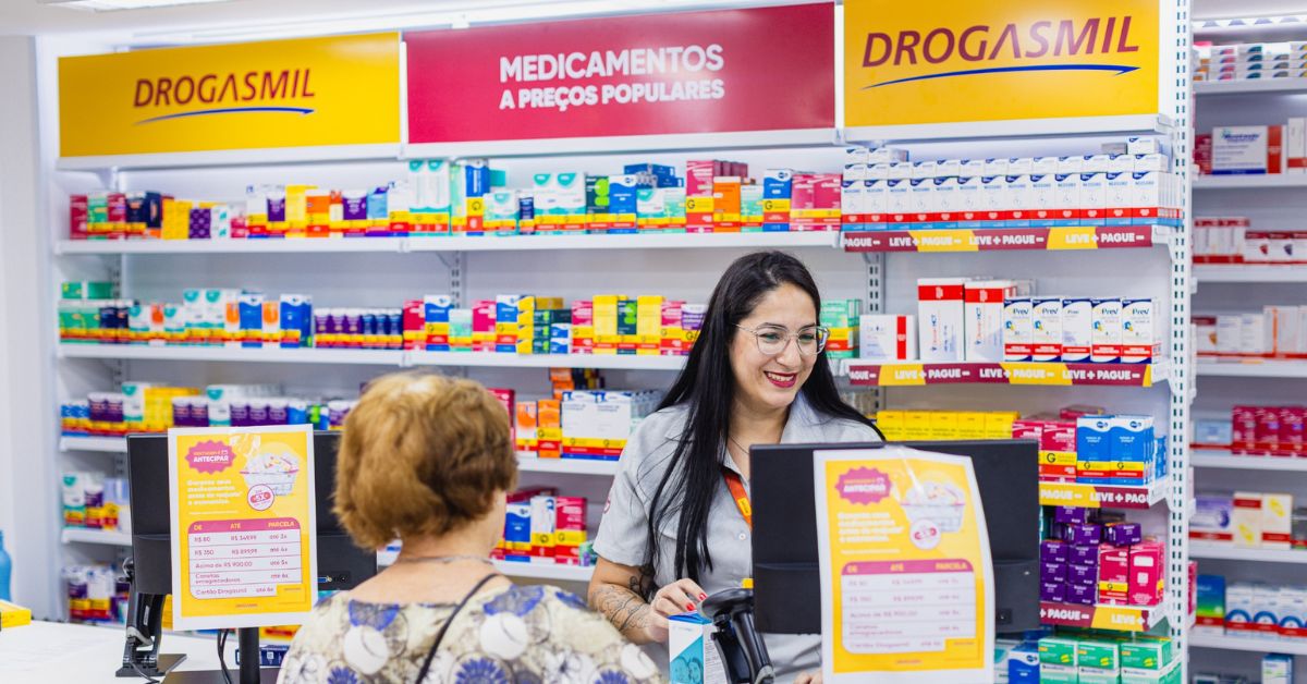 Drogasmil abre 31 vagas no Rio de Janeiro com jornada 5x2 e benefícios atrativos