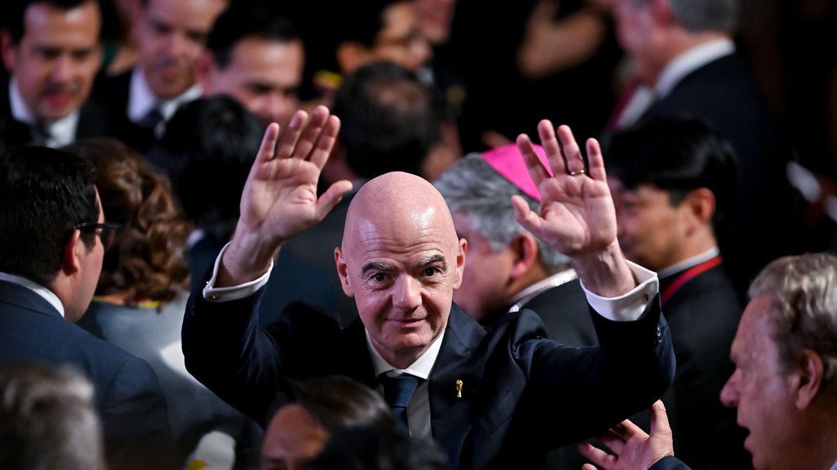 La Liga Chief Rips Infantino as FIFA Presidency Faces Crisis