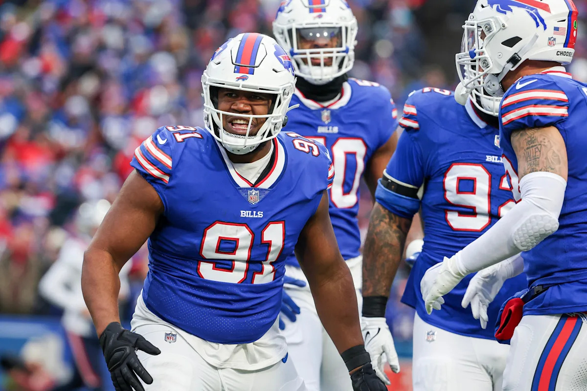 Is Ed Oliver the Unexpected Face of NFL Tenure?