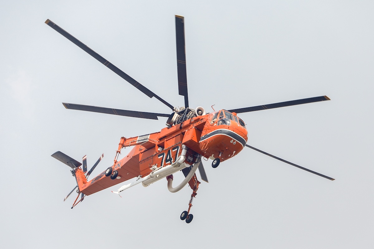 Tragédia em Utah: Dois pilotos morrem em queda de helicóptero ao combater incêndio florestal