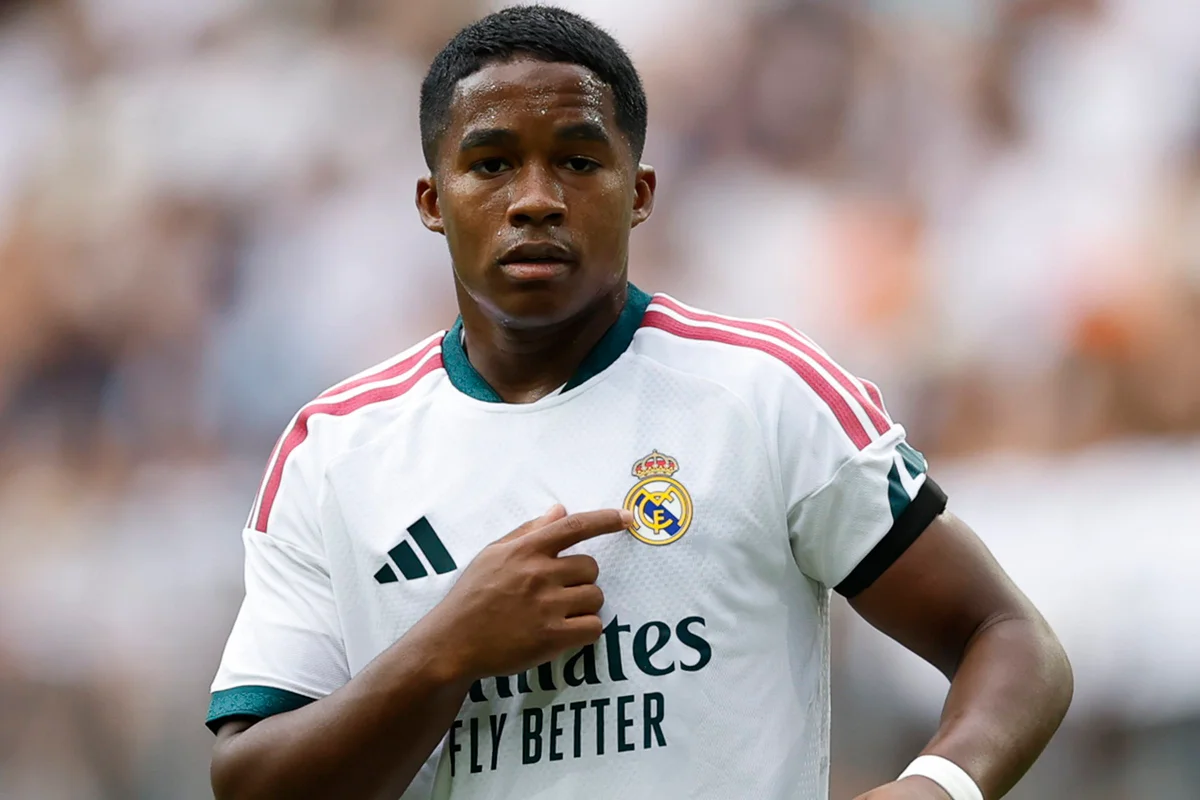 Endrick desfalca Real Madrid na estreia da LaLiga em meio a rumores de interesse do Liverpool