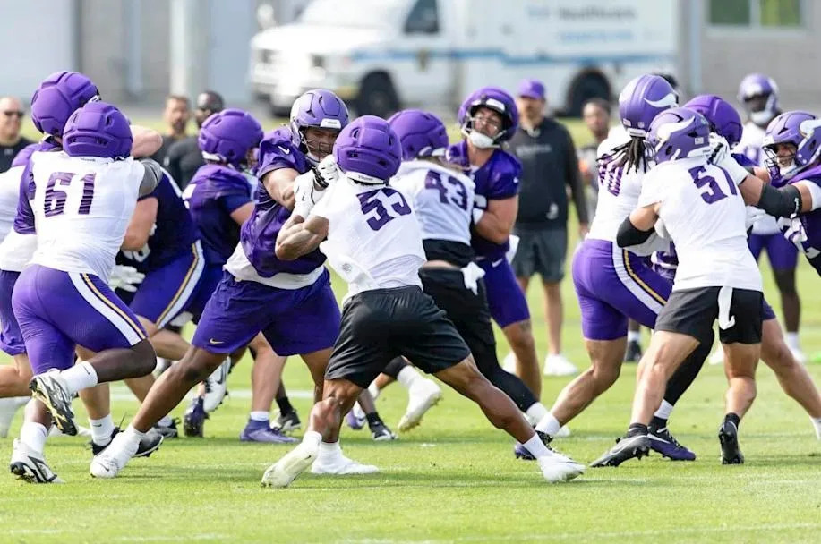 Vikings Training Camp Notes: Kyler Murray vs J.J. McCarthy QB Competition Heats Up