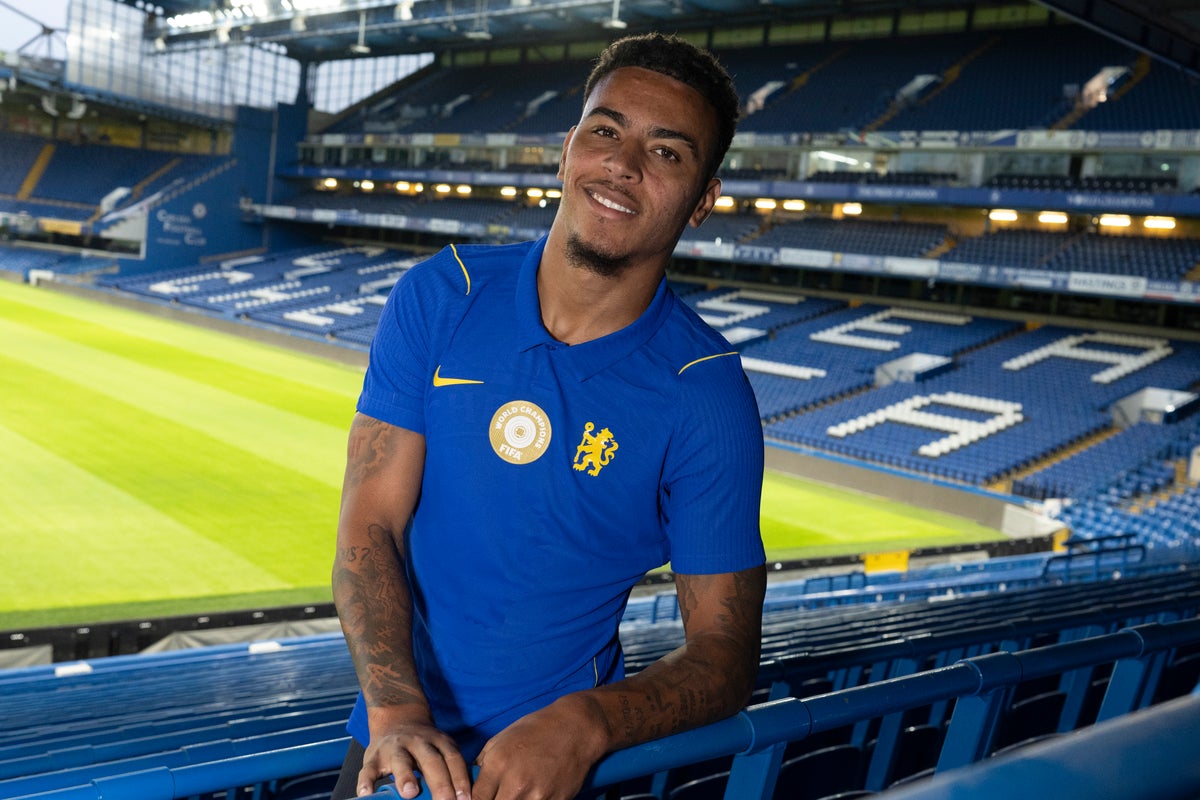 Chelsea Taps Morgan Rogers for £117m as Arsenal Target
