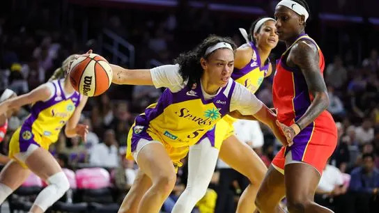 Phoenix Mercury Edge LA Sparks 94-87 in Thrilling Galen Center Matchup