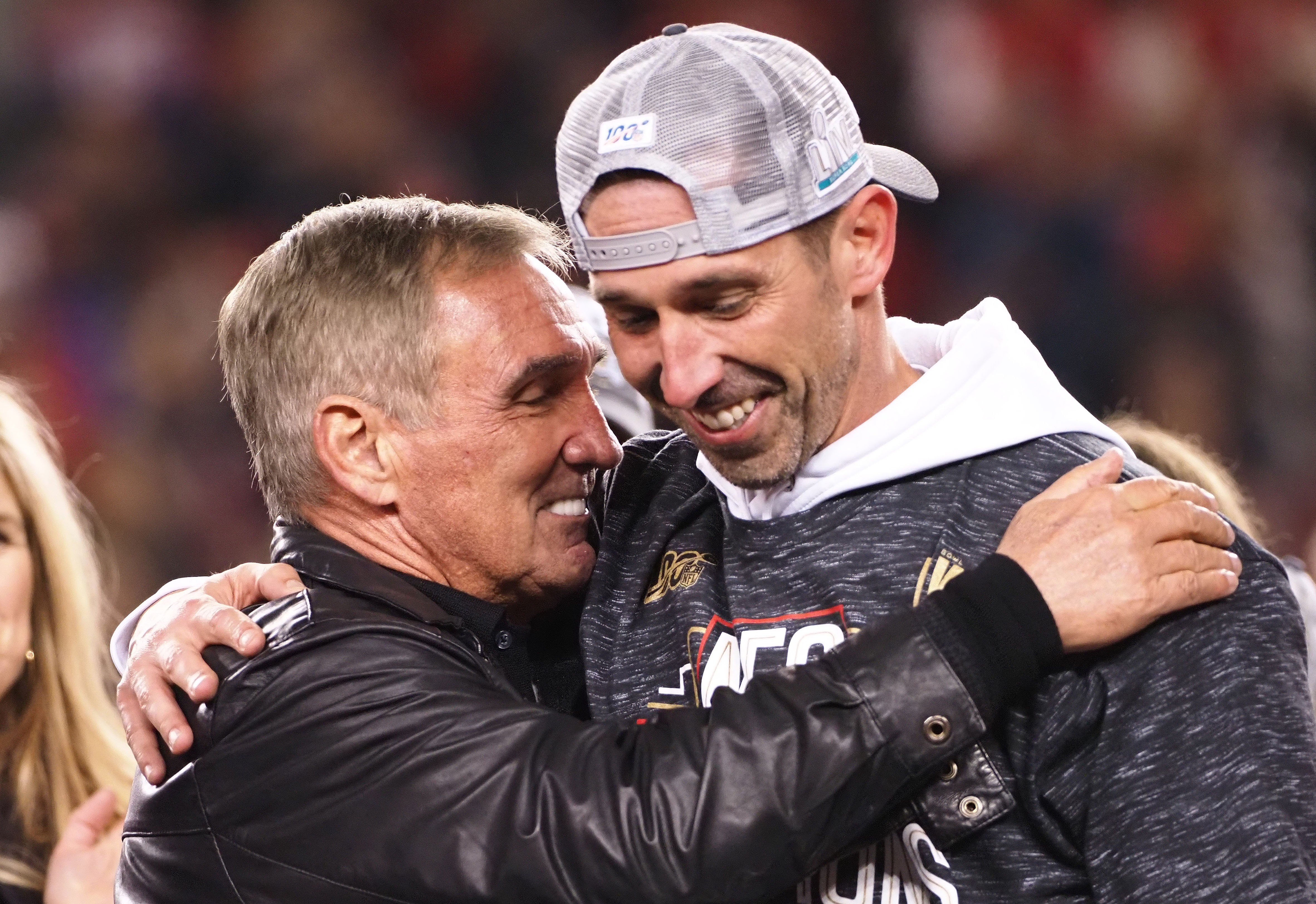 Treinador do 49ers fica limitado em treinos após acidente de carro