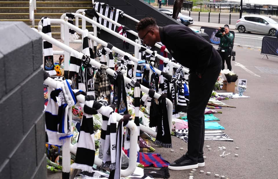 Former Super Eagles Striker Shola Ameobi Taps into Emotions at Kevin Keegan Memorial